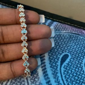 Gold small bracelet hearts dimonds